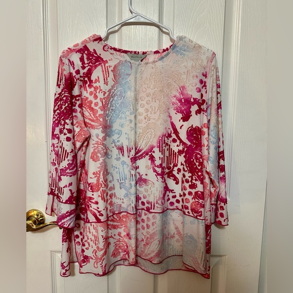 Multiples Tops - Multiples. Size Petite Large. 3/4 Sleeve Multicolor Abstract Print Top